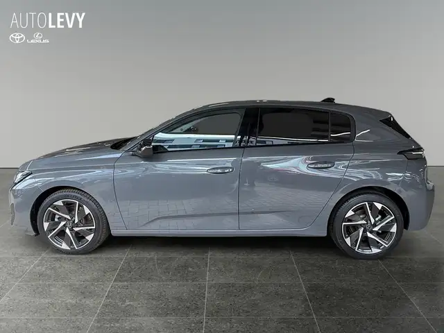 Peugeot 308 view 3