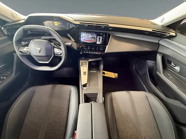 Peugeot 308 view 11