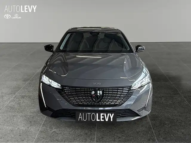 Peugeot 308 view 9