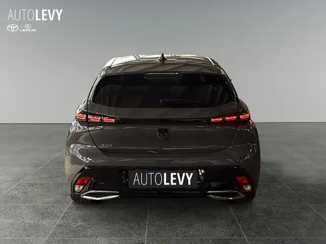 Peugeot 308 view 5