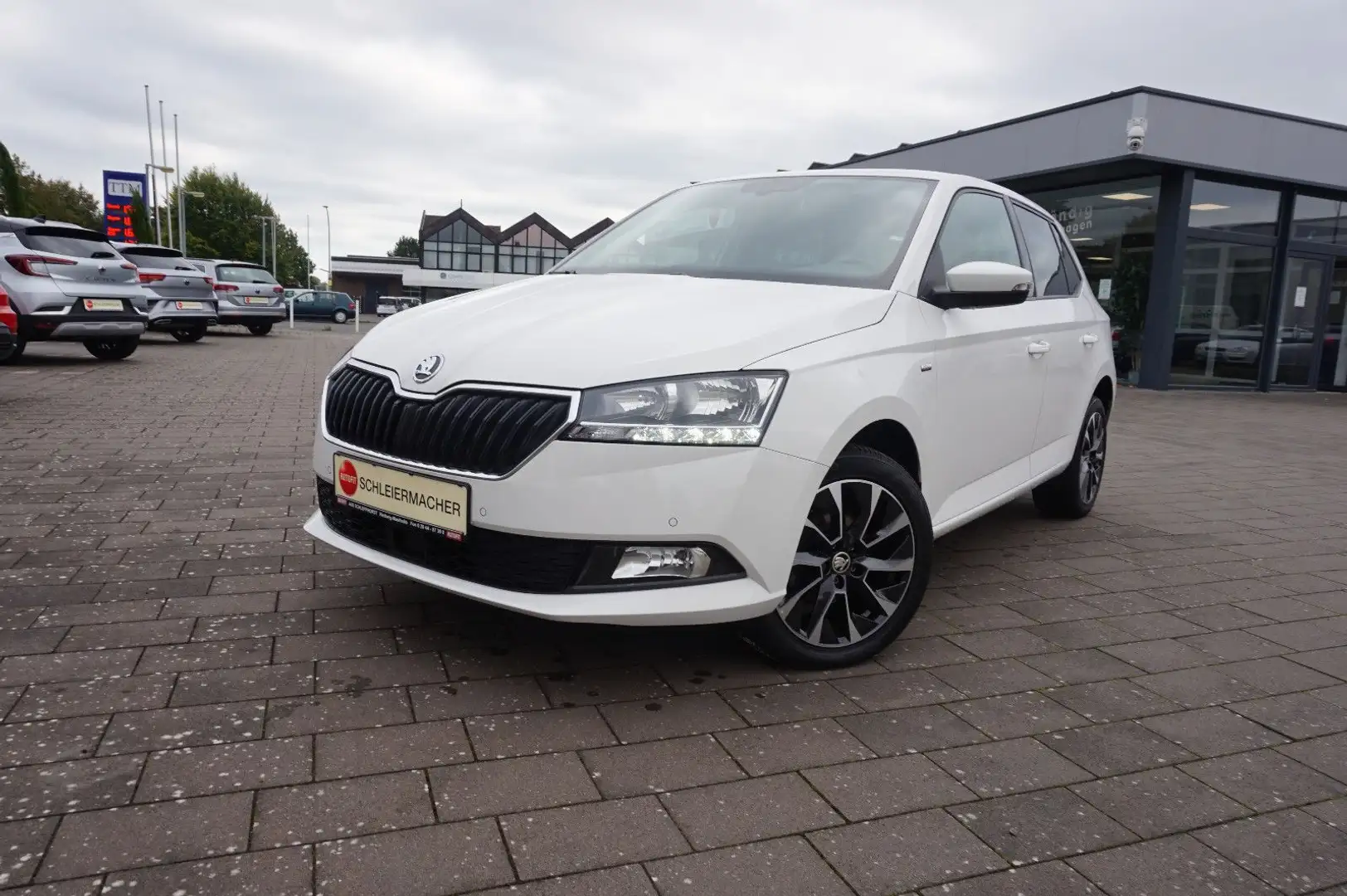 Skoda Fabia 1.0l MPI 44kW DRIVE 125 Blanc - 1
