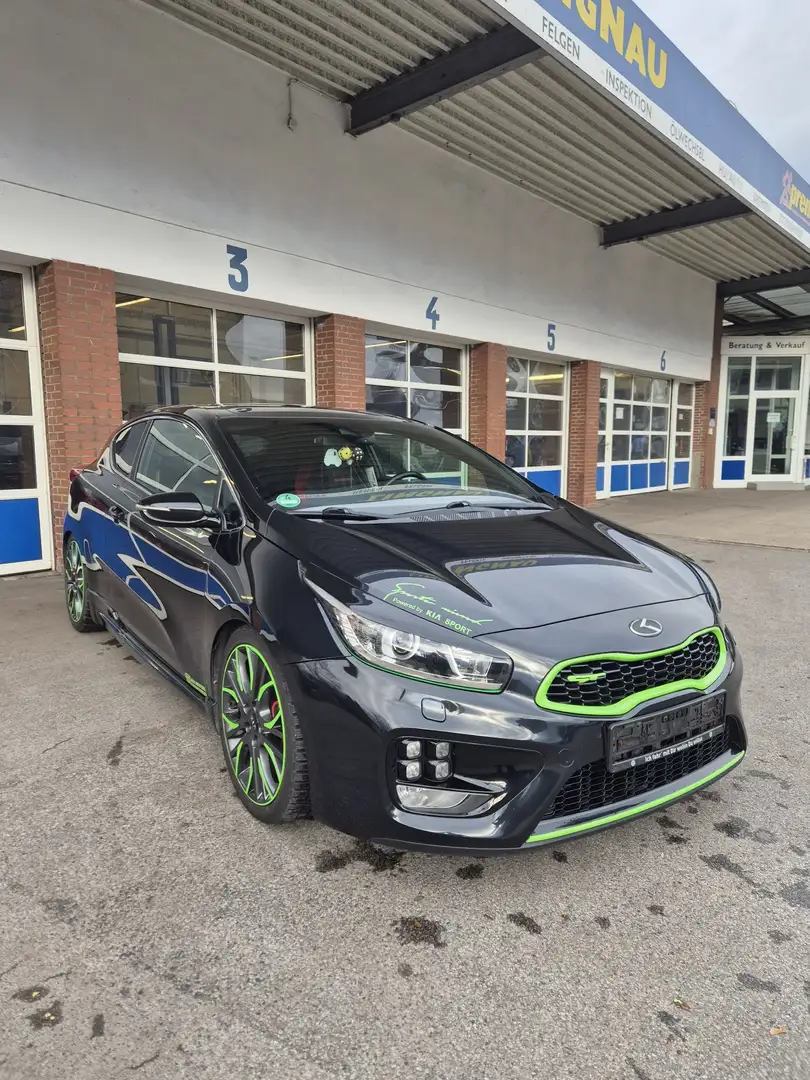 Kia ProCeed / pro_cee'd pro Ceed 1.6 T-GDI GT-Challenge Fekete - 2