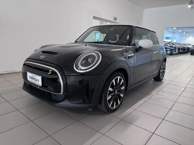 MINI Cooper Cooper SE Classic