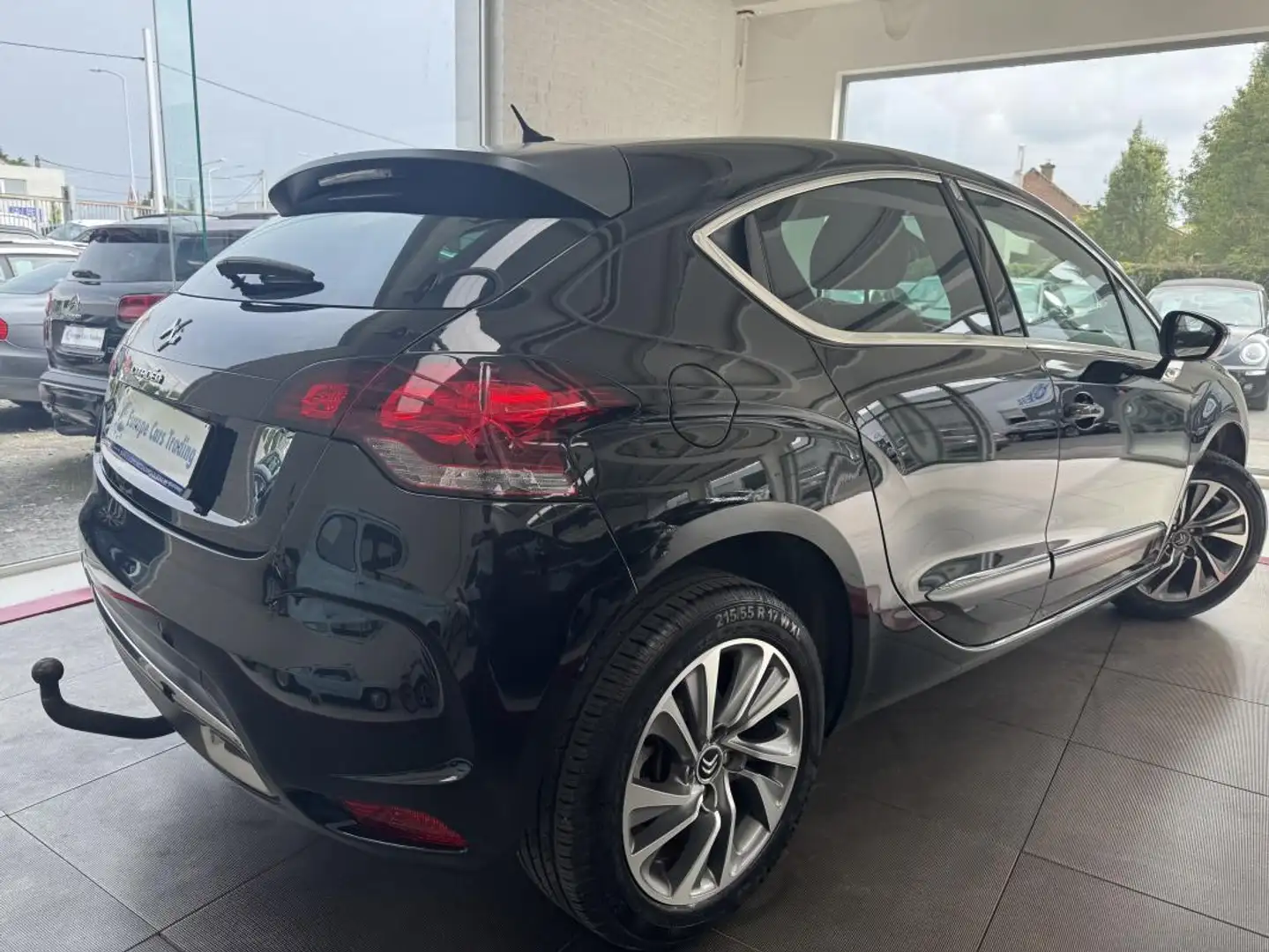 Citroen DS4 SPORT CHIC 1.6 120CH CUIR MASSANT GPS 1er MAIN GAR Negru - 2