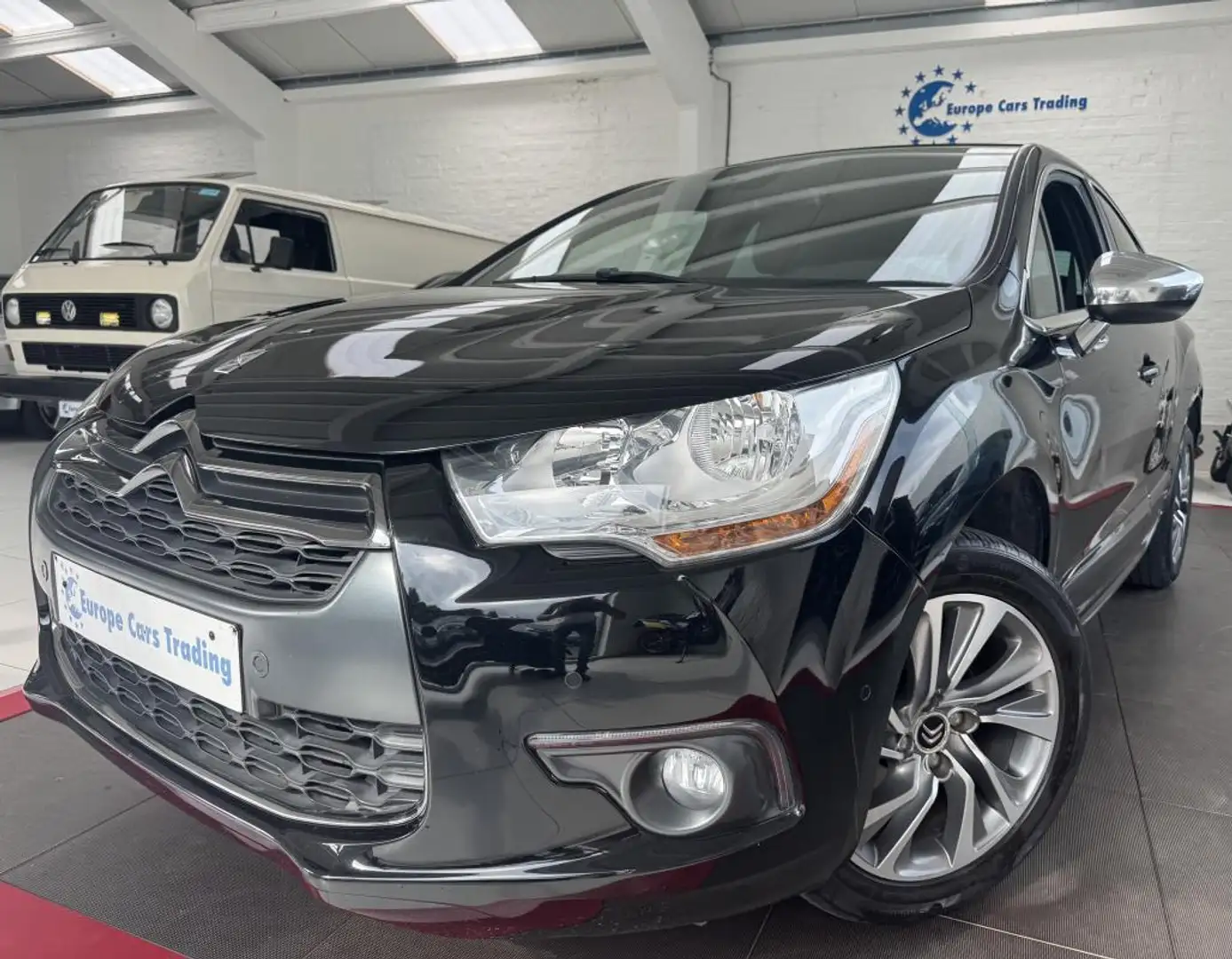 Citroen DS4 SPORT CHIC 1.6 120CH CUIR MASSANT GPS 1er MAIN GAR Negru - 1