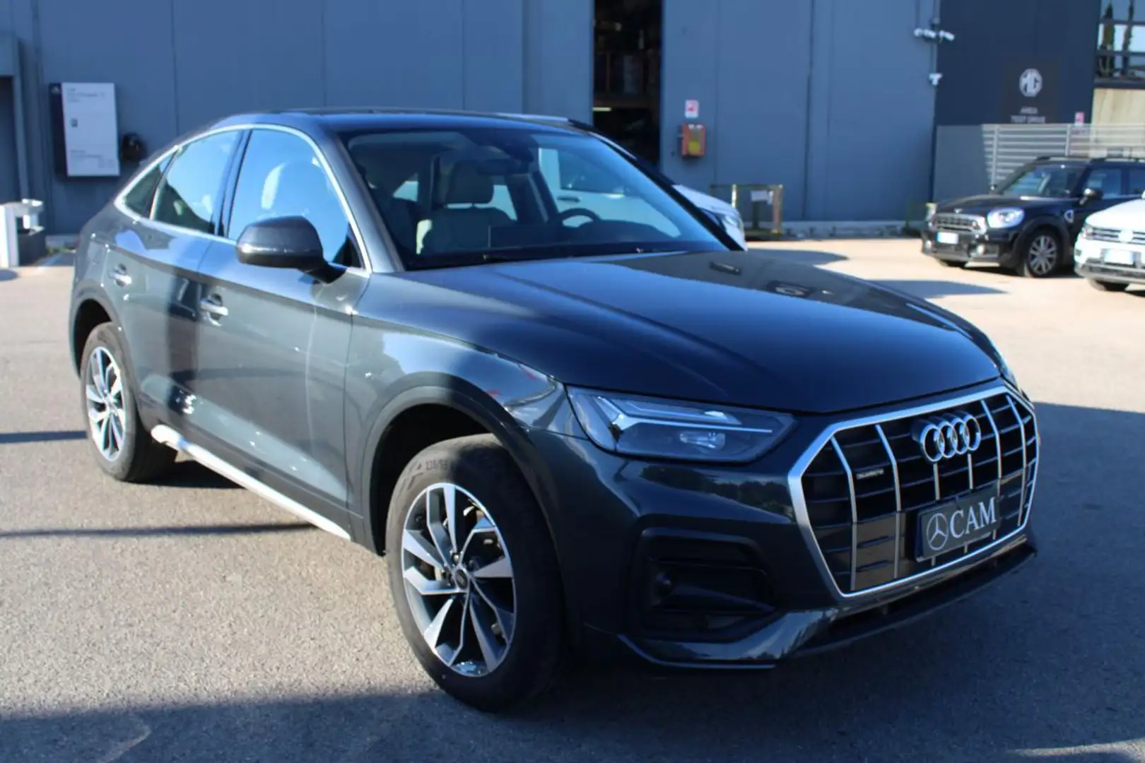 Audi Q5 35 TDI S tronic S line Grau - 1