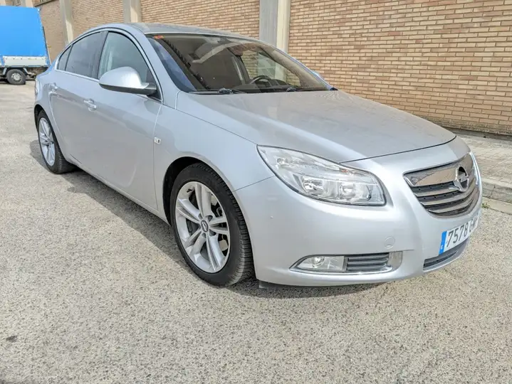 Opel Insignia 2.0CDTI Sport 4p/5p 2009