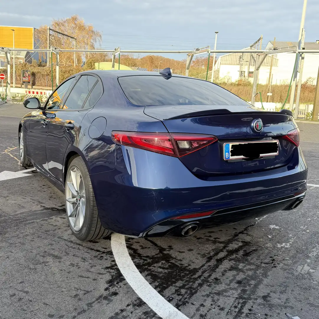 Alfa Romeo Giulia 2.2 JTDm Super Blauw - 1