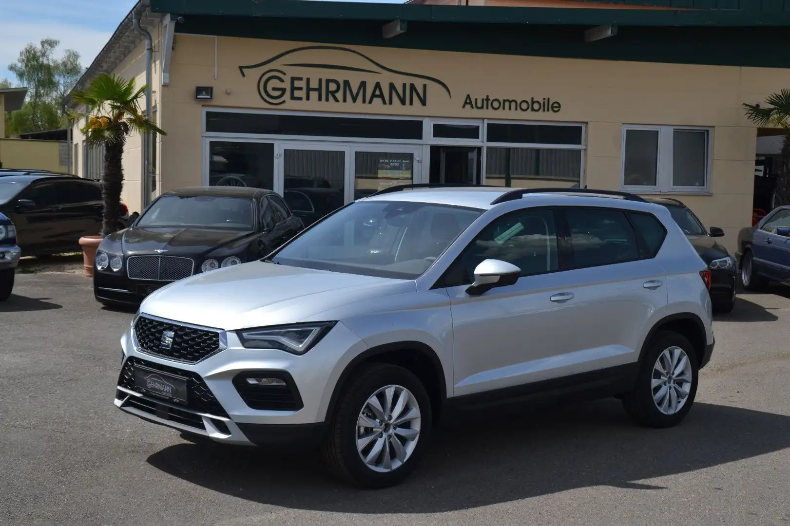 SEAT Ateca 1,5 TSI DSG Style & Sport*View*LED*Kamera Silber - 1