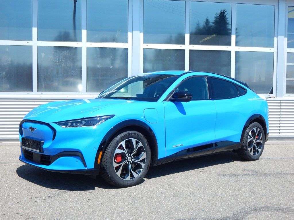 Second hand Ford Mustang Mach-E 