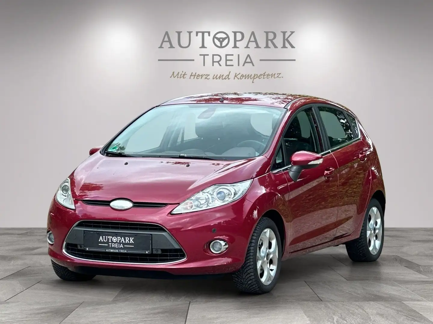 Ford Fiesta Titanium (ALU-KLIMA-BT-SHZ-PDC-TÜV) - 1