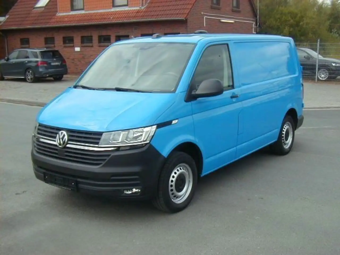 Volkswagen T6 Transporter .1 2.0TDI-150 PS-DSG-4MOTION-Klima-AHK-Kamera Blau - 2
