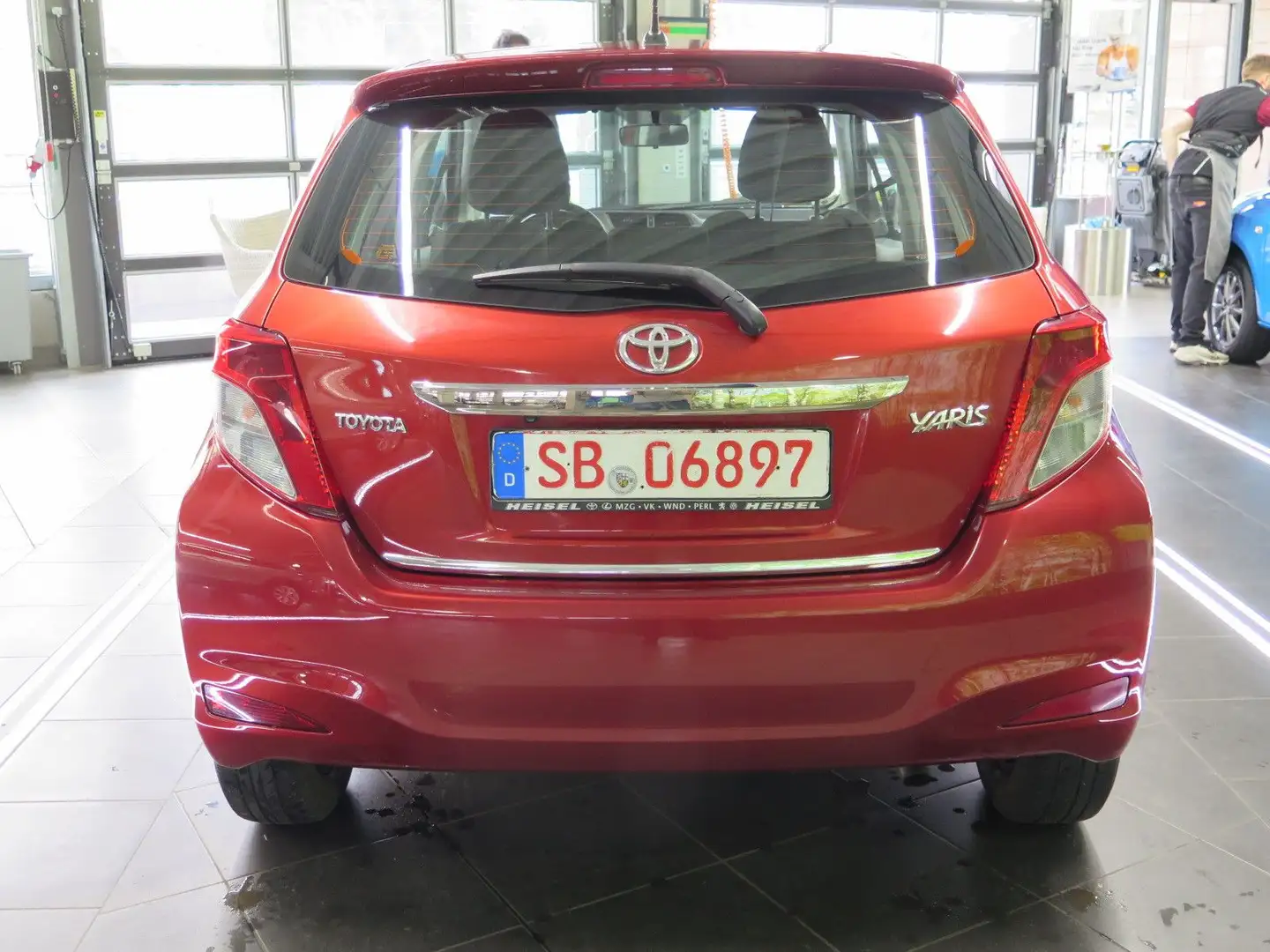 Toyota Yaris Life Navi, Sitzhzg, Insp. Neu,Neues Modell Rouge - 2