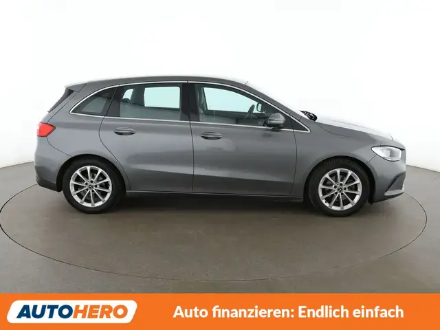 Mercedes-Benz B-Class view 7