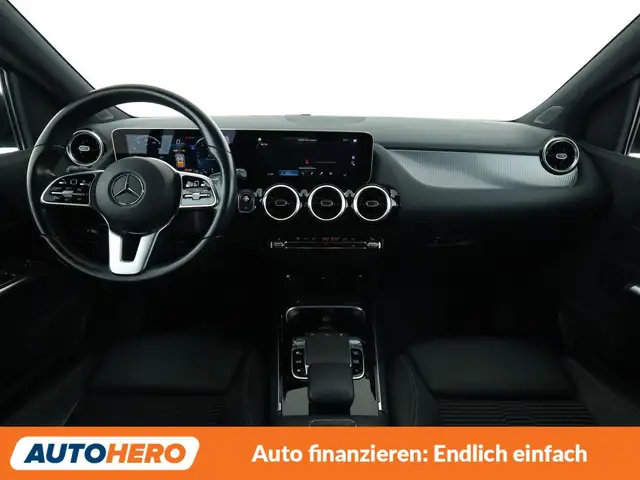 Mercedes-Benz B-Class view 12