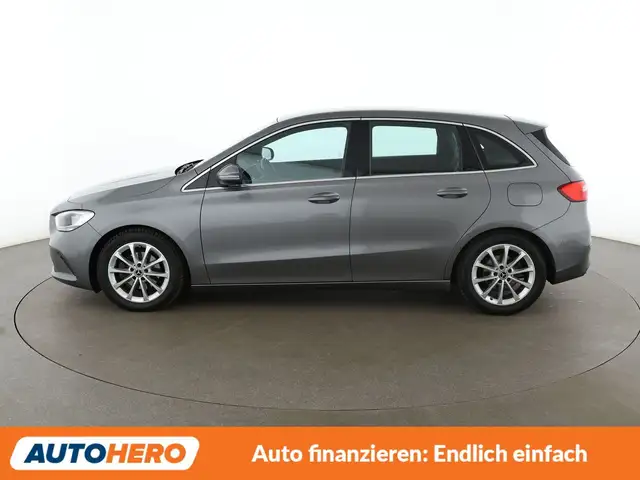 Mercedes-Benz B-Class view 3