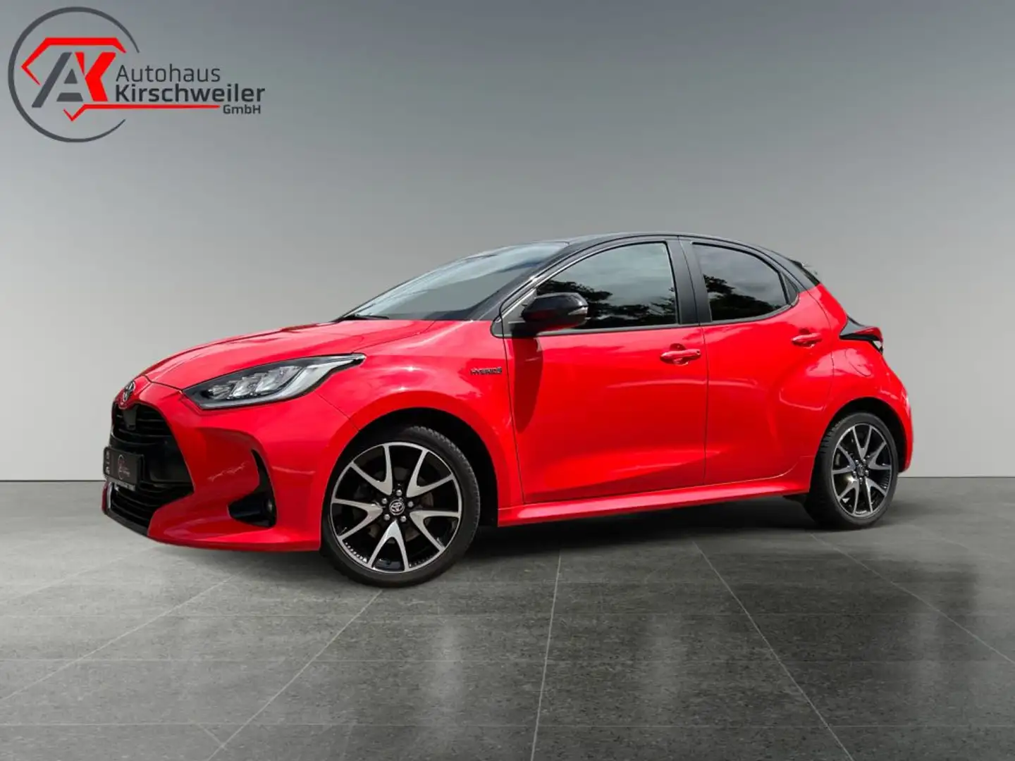 Toyota Yaris Hybrid 1.5 VVT-i Premiere Edition Rot - 1
