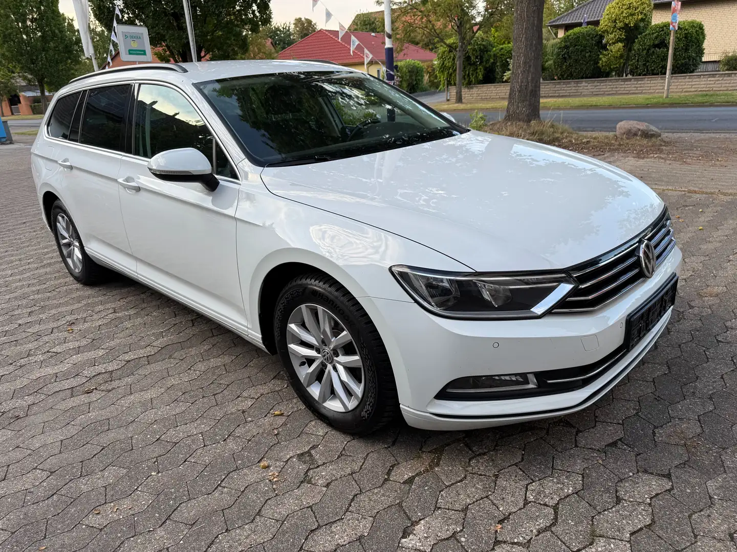 Volkswagen Passat Variant Passat Variant 1.5 TSI OPF DSG Comfortline.Tuv Neu Weiß - 1