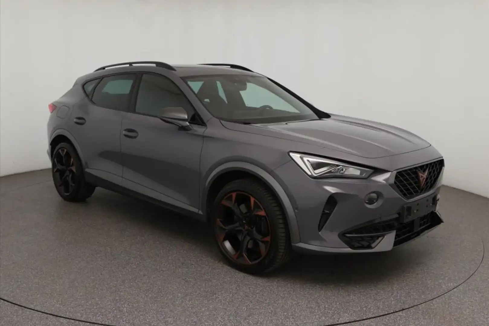 CUPRA Formentor VZ 1.4 e-Hybrid DSG Pano*RFK*PDC*Tempo Grijs - 2