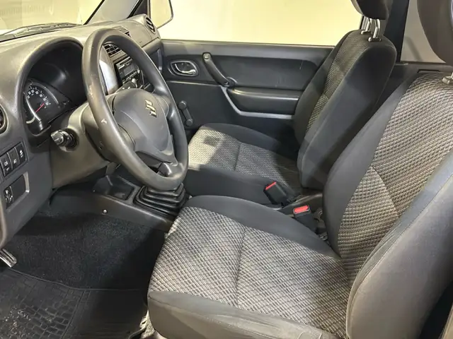 Suzuki Jimny view 9