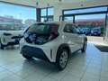 Toyota Aygo X 1.0 VVT-i 72 CV 5p. Active S-CVT Bianco - thumbnail 5