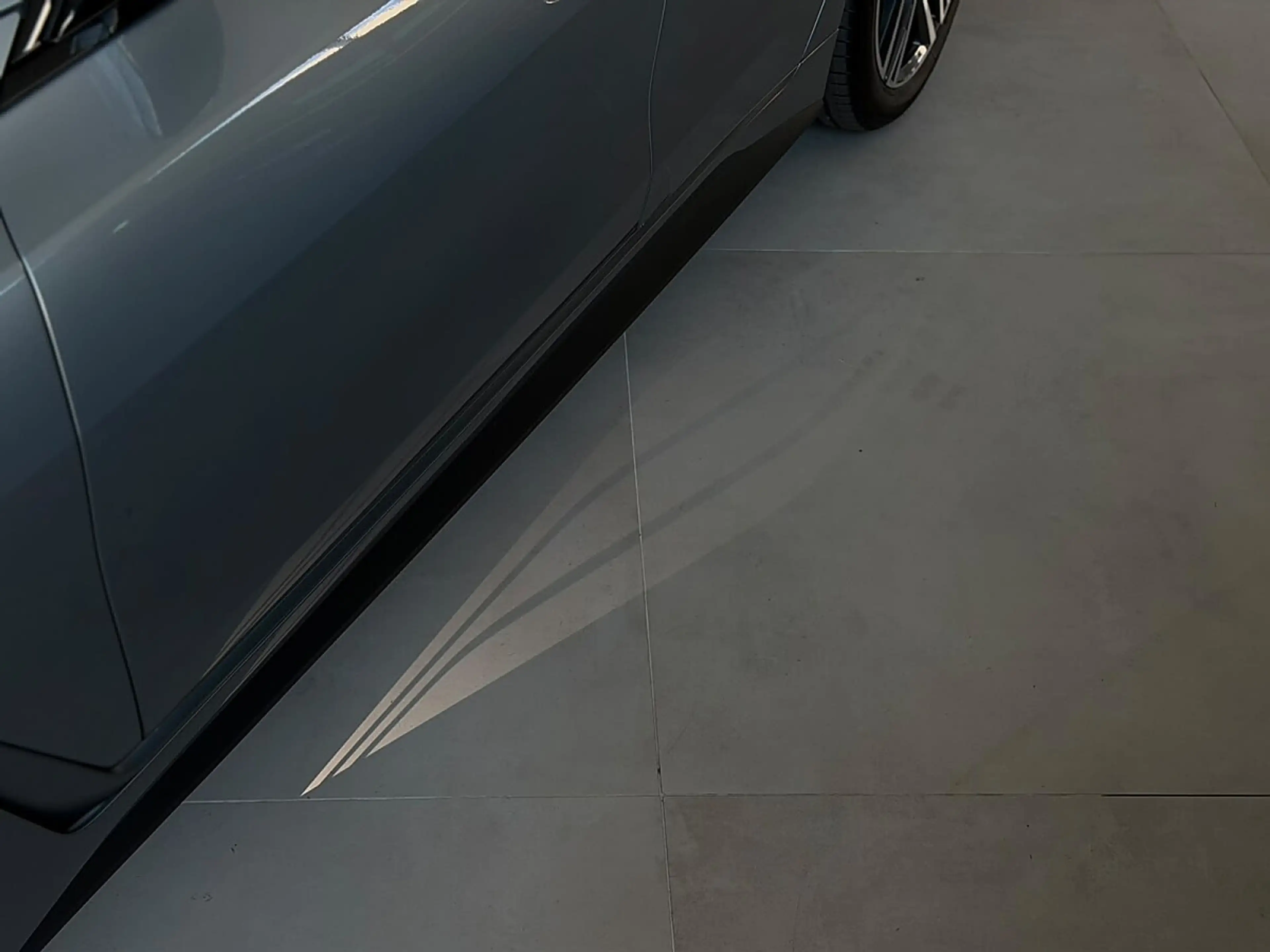 BMW i4 Gran Coupe - 35 e *H-KARDON*HEAD UP*SKYSCRAPER ... — photo 10