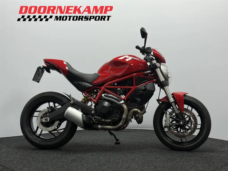 Ducati Monster 797