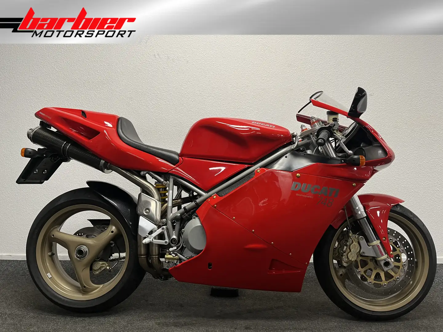 Ducati 748 Roşu - 1