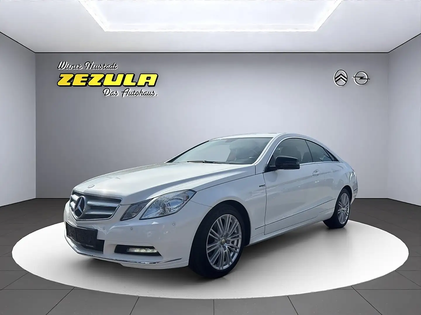 Mercedes-Benz C 200 CDI BlueEfficiency Aut. Weiß - 1