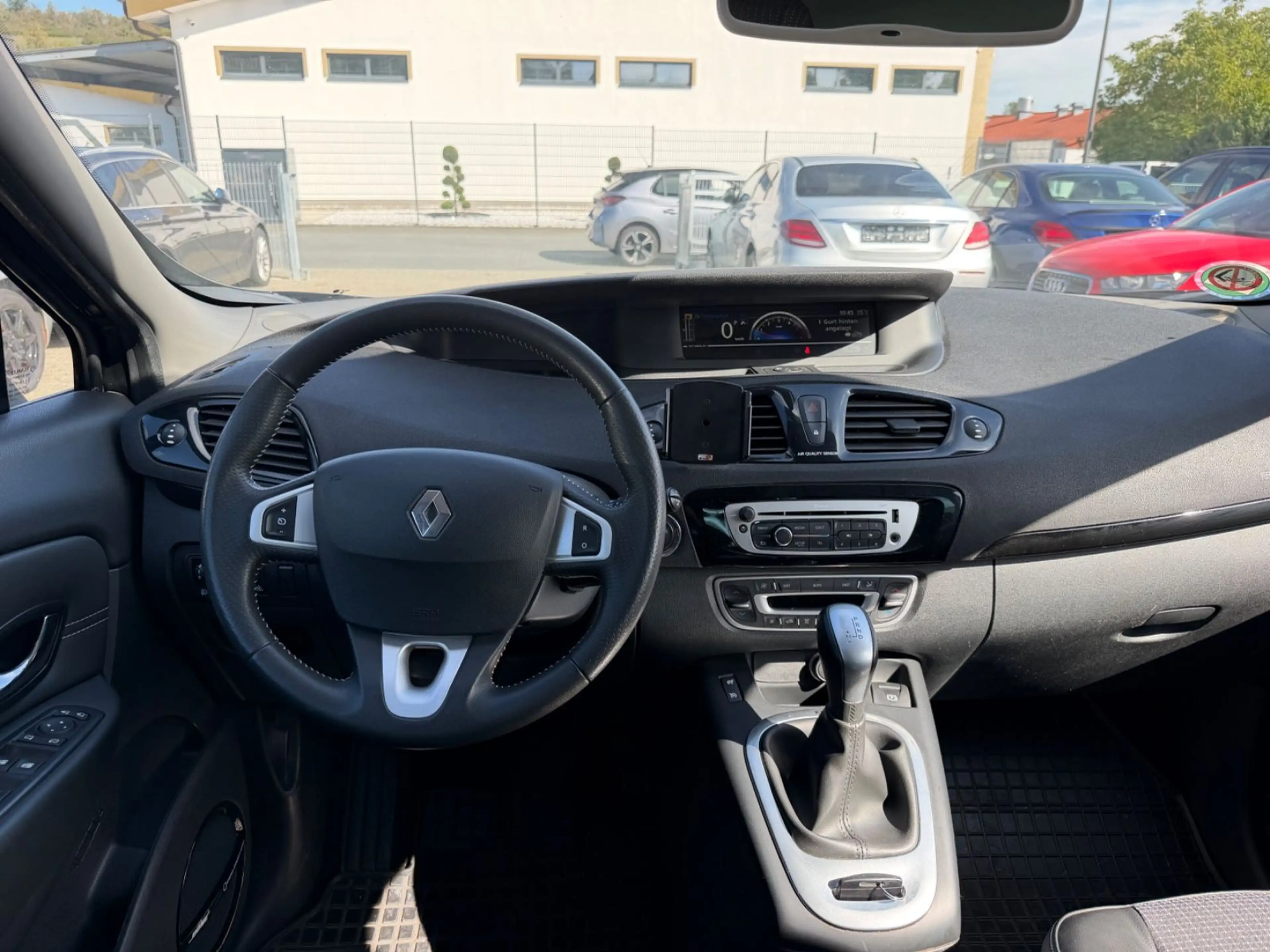 Renault Grand Scenic 1.5 dCi Bose Edition — photo 13