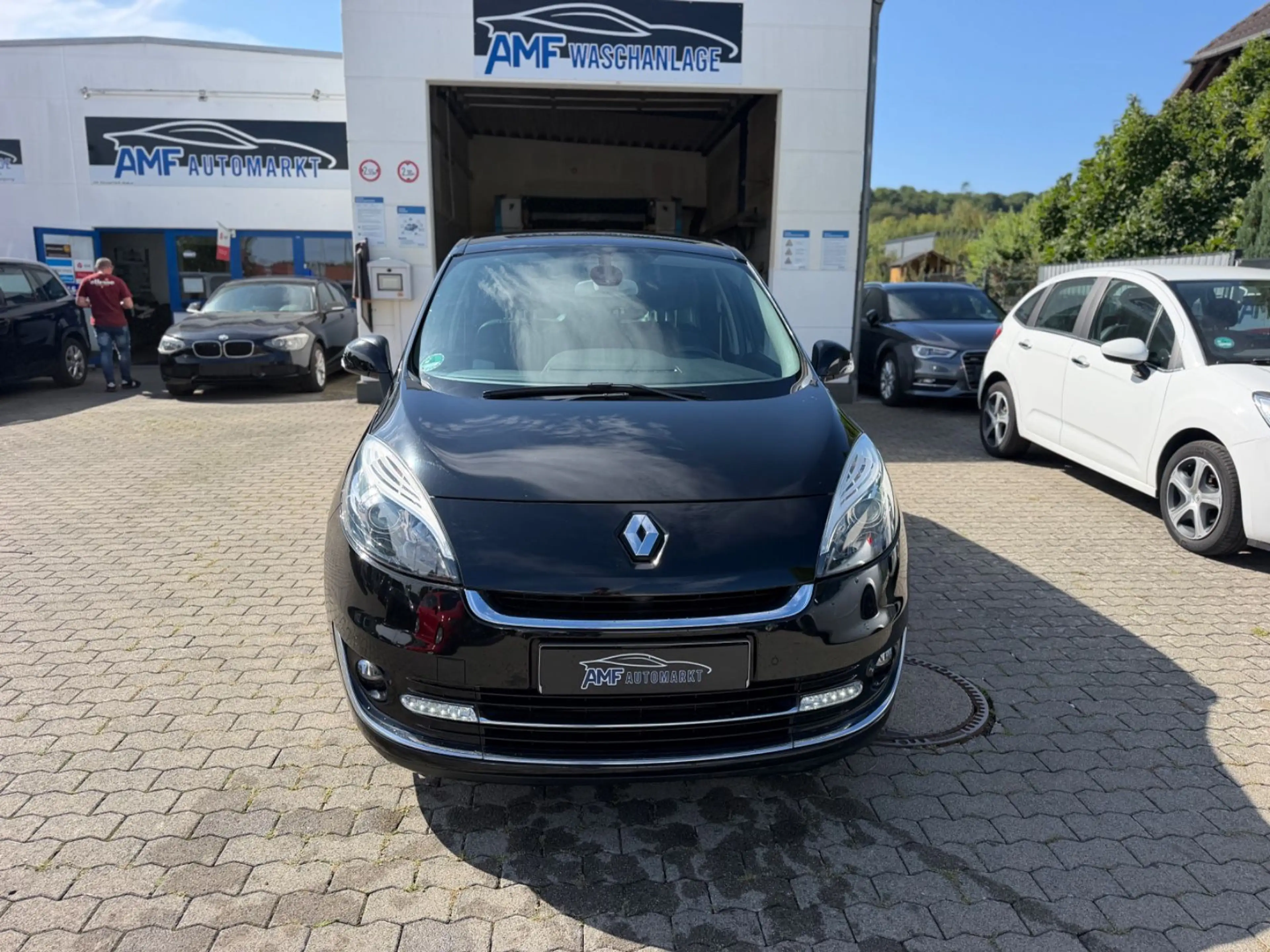 Renault Grand Scenic 1.5 dCi Bose Edition — photo 7