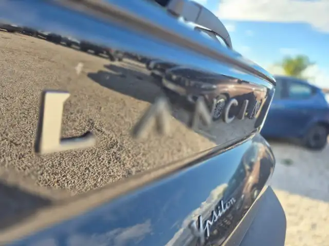 Lancia Ypsilon view 24