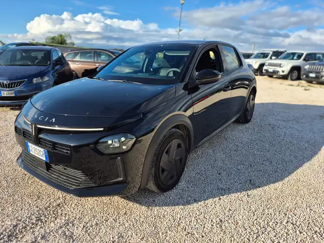 Lancia Ypsilon Ypsilon IV 2024 1.2 mhev LX 110cv e-dct