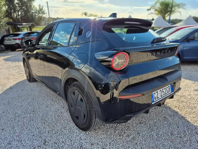 Lancia Ypsilon view 13