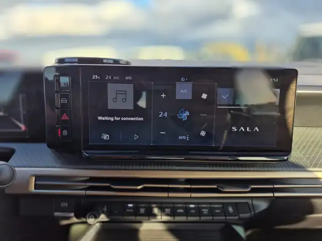 Lancia Ypsilon view 10