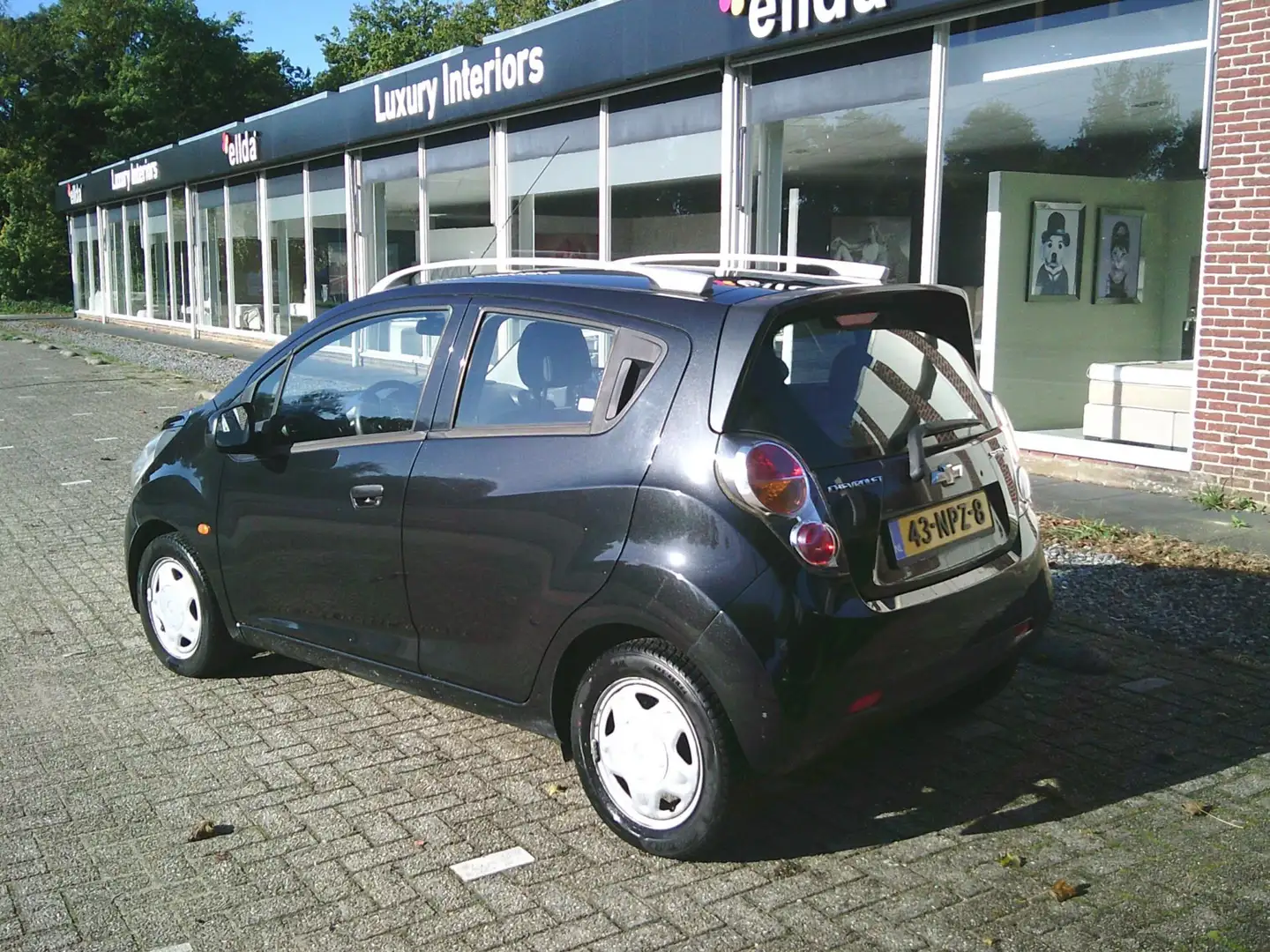 Chevrolet Spark 1.0 16V LS Bi-Fuel 2010 NAP Zwart - 2