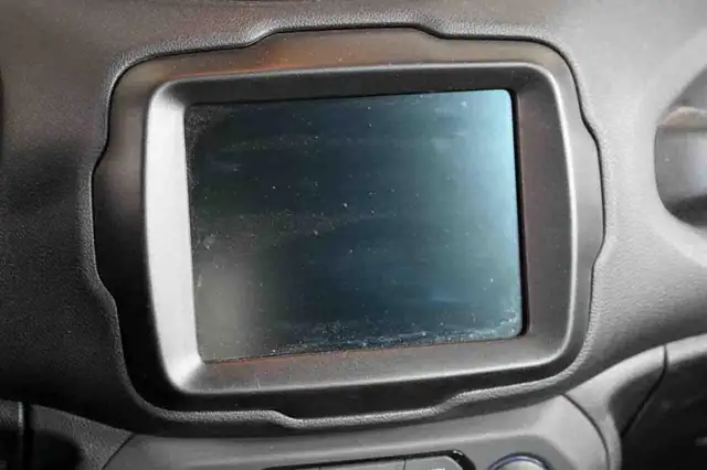 Jeep Renegade view 15