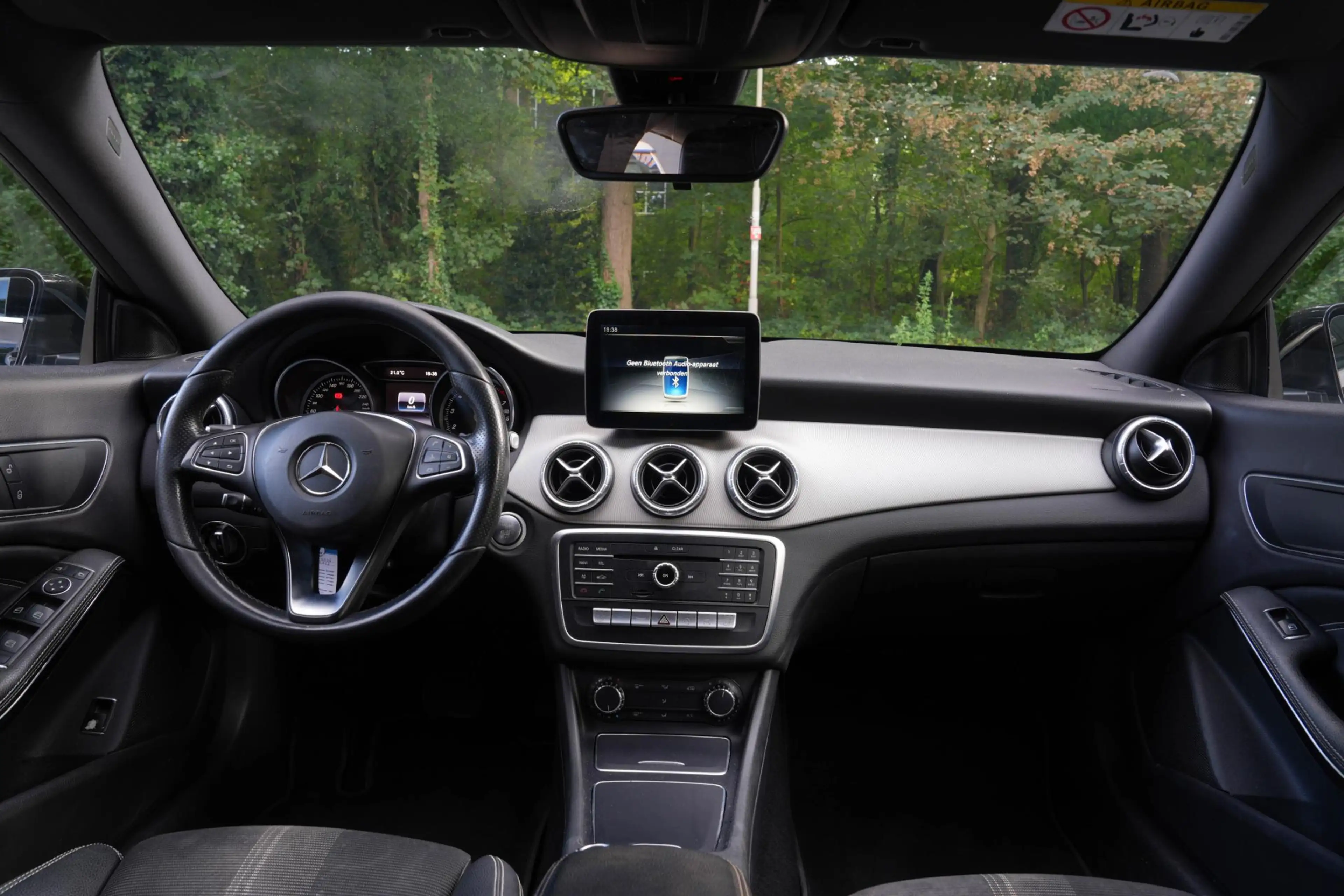 Mercedes-Benz CLA 180 Business Solution |Camera|Stoelverwarming|Keyless| — photo 12