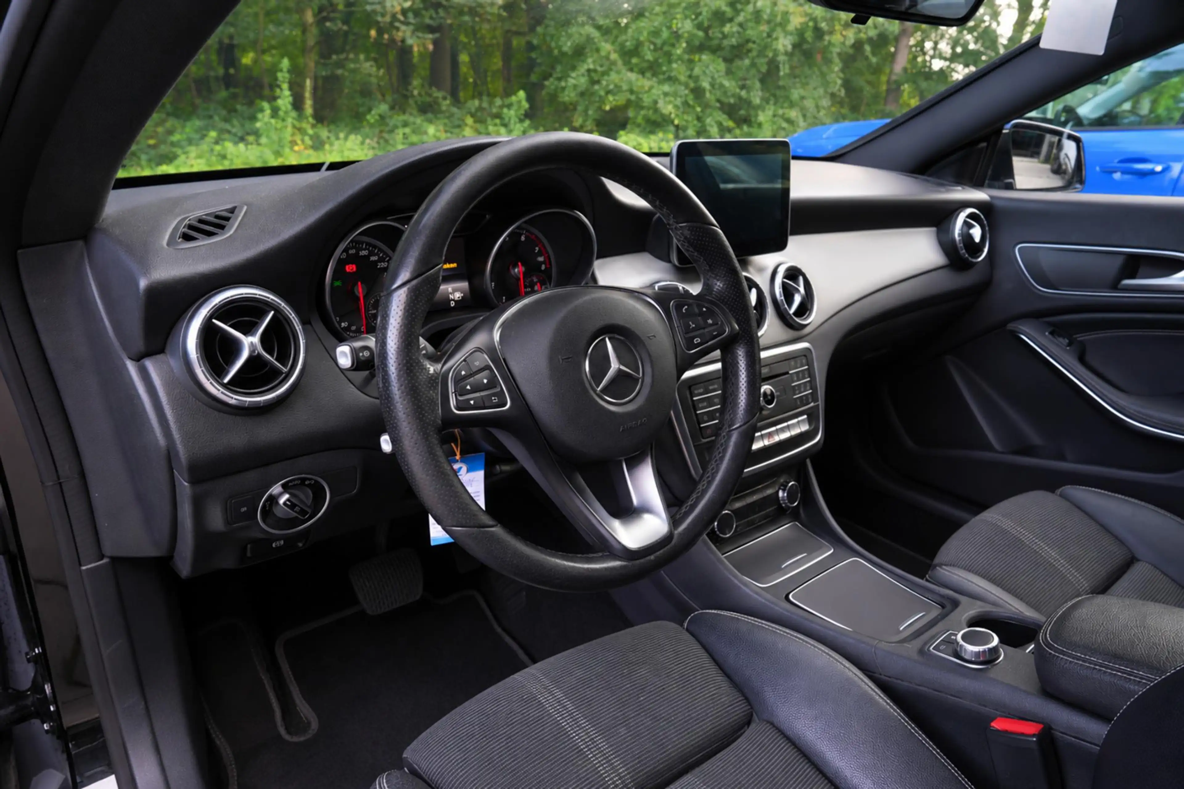 Mercedes-Benz CLA 180 Business Solution |Camera|Stoelverwarming|Keyless| — photo 20