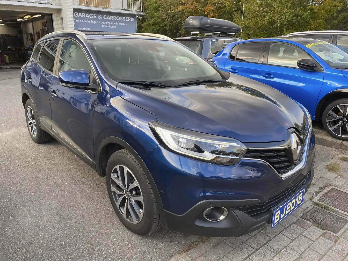 Renault Kadjar 1.2 TCe Limited AUTOMAAT MET GARANTIE Blau - 1