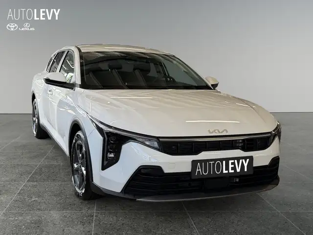 Kia K4 view 8