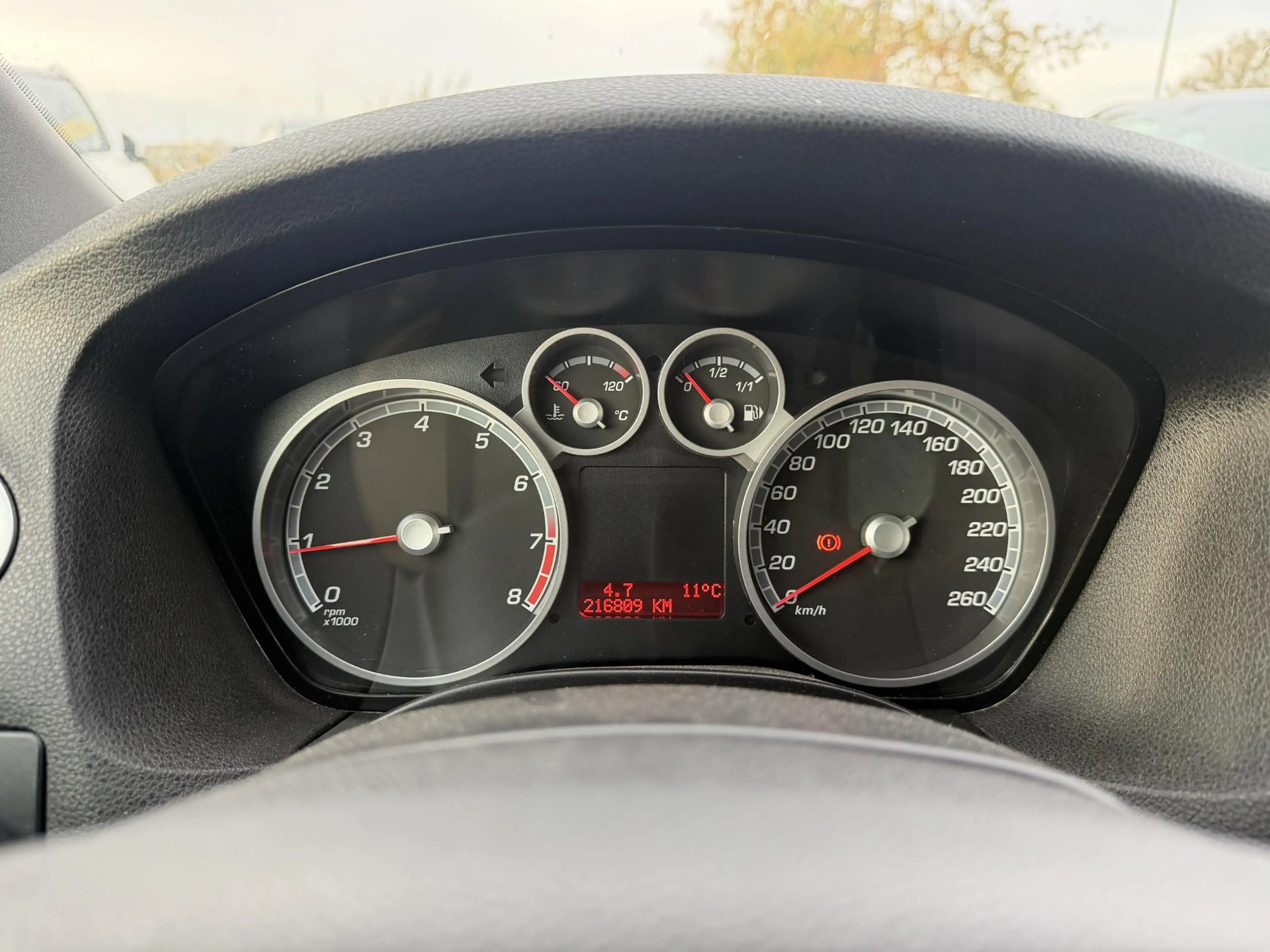 Ford Focus 2.5-20V ST — photo 12