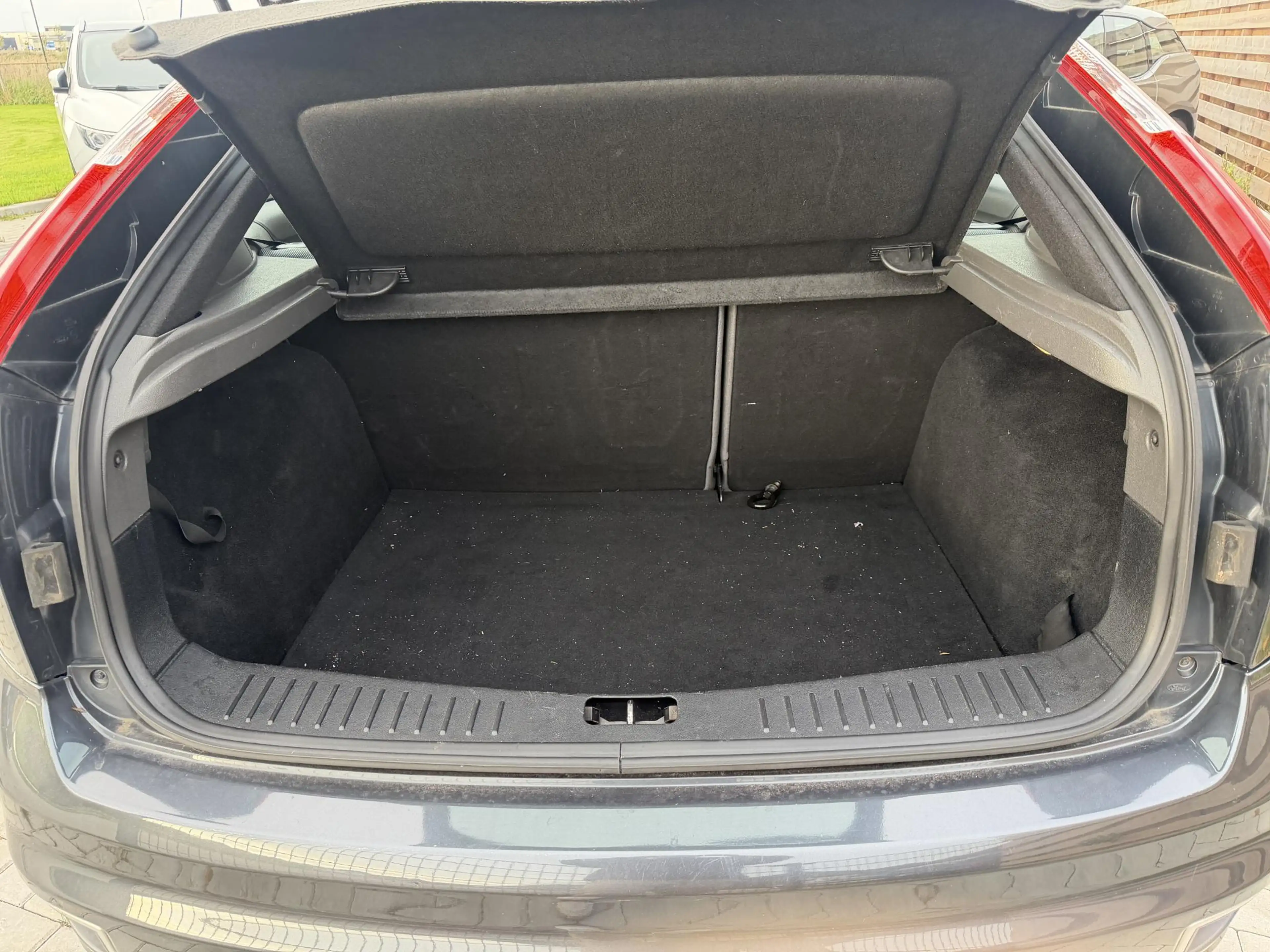 Ford Focus 2.5-20V ST — photo 4
