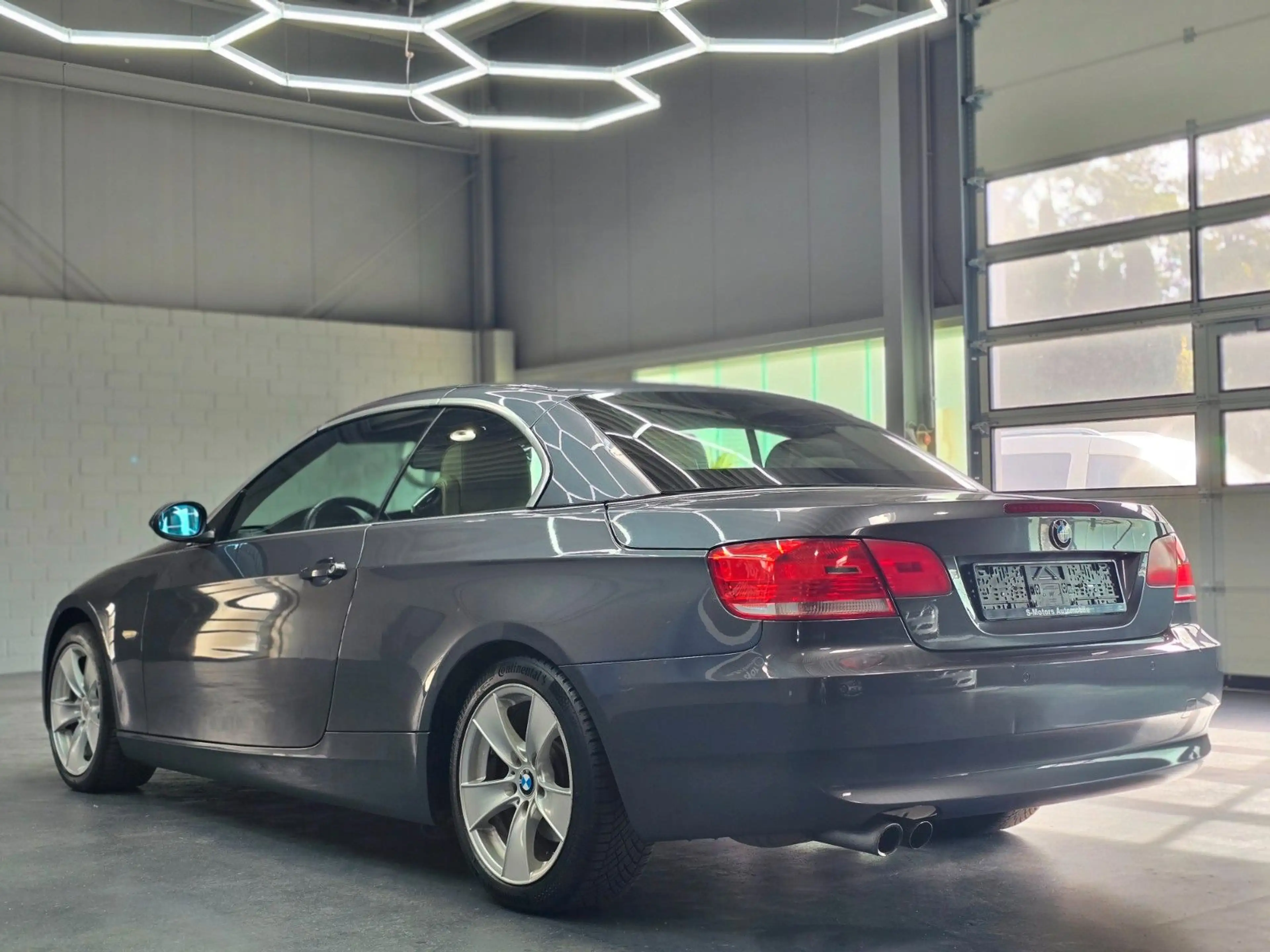 BMW 325 i Cabrio/Aut./Navi/Leder/Xenon/PDC/SitzHzg — photo 5