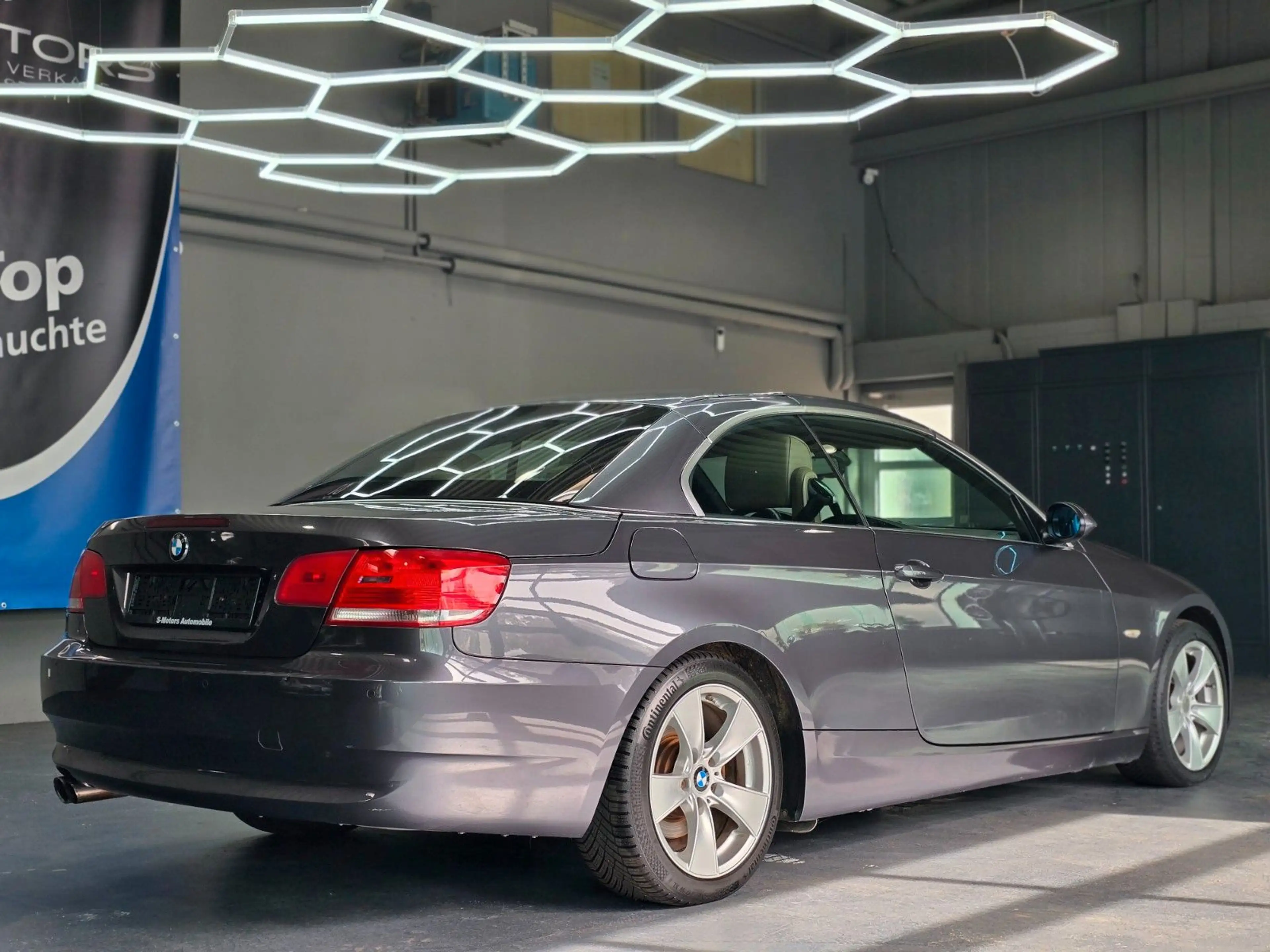BMW 325 i Cabrio/Aut./Navi/Leder/Xenon/PDC/SitzHzg — photo 6