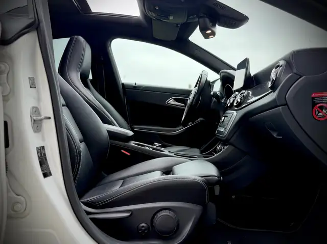 Mercedes-Benz Cla Class view 11