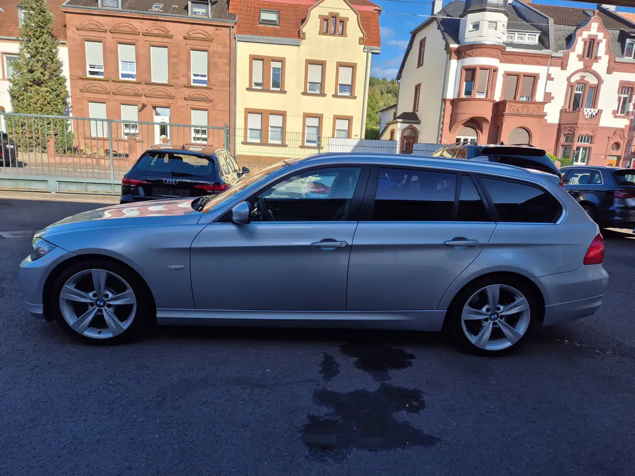 BMW 325 325 d " Leder, Xenon " — photo 1 of 14