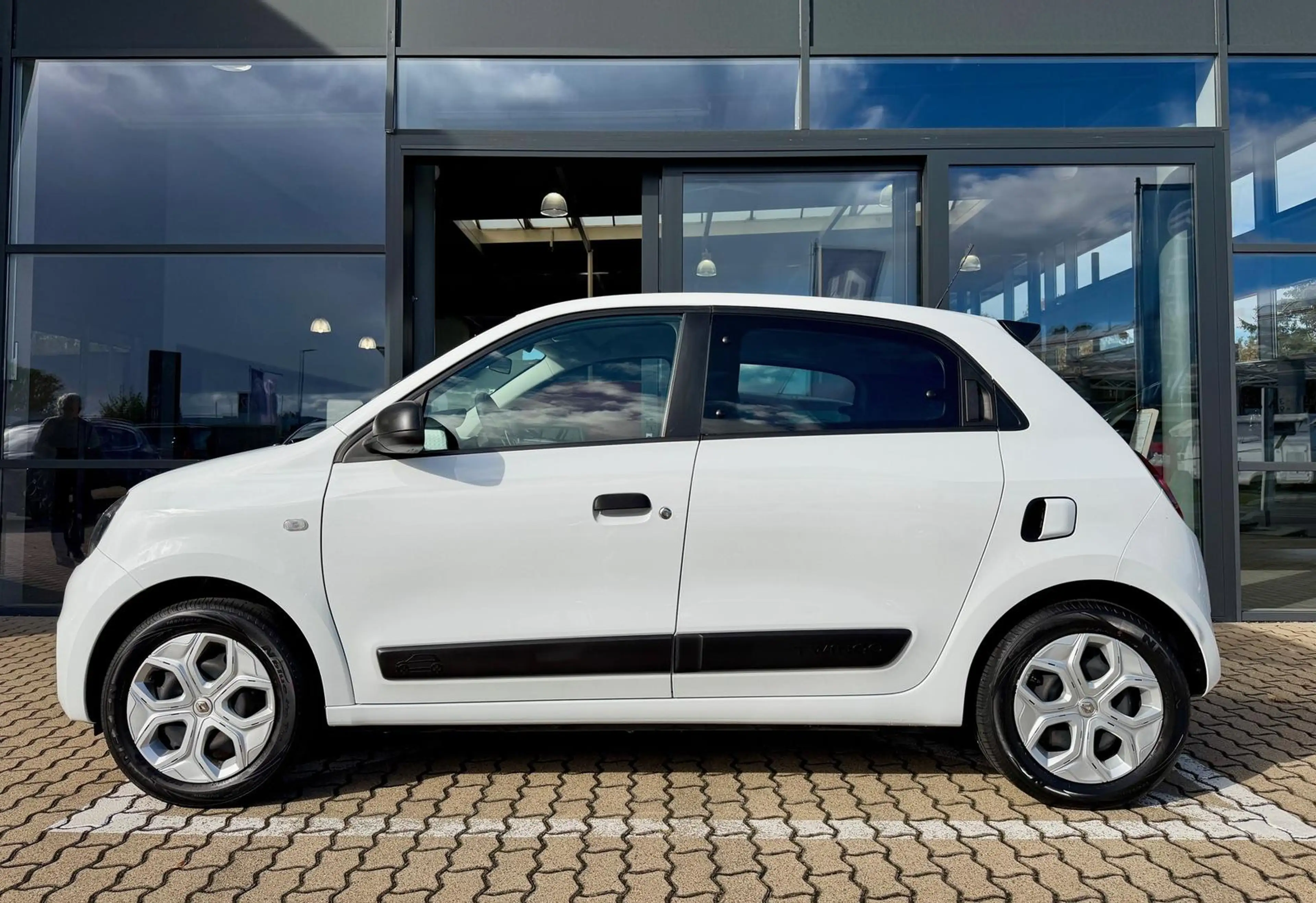 Renault Twingo Life. Top!! wenig KM, WKR! — photo 3