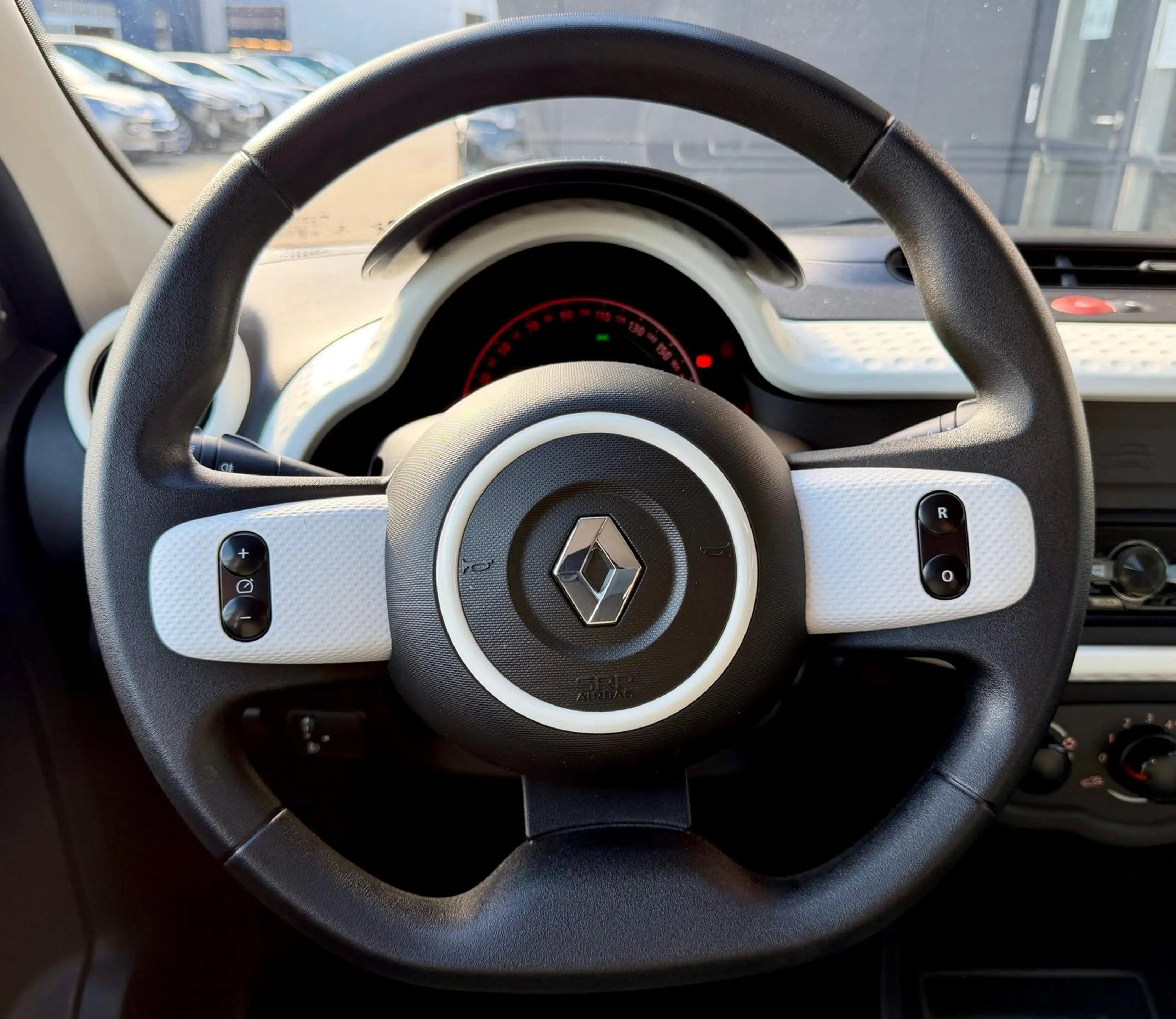 Renault Twingo Life. Top!! wenig KM, WKR! — photo 12