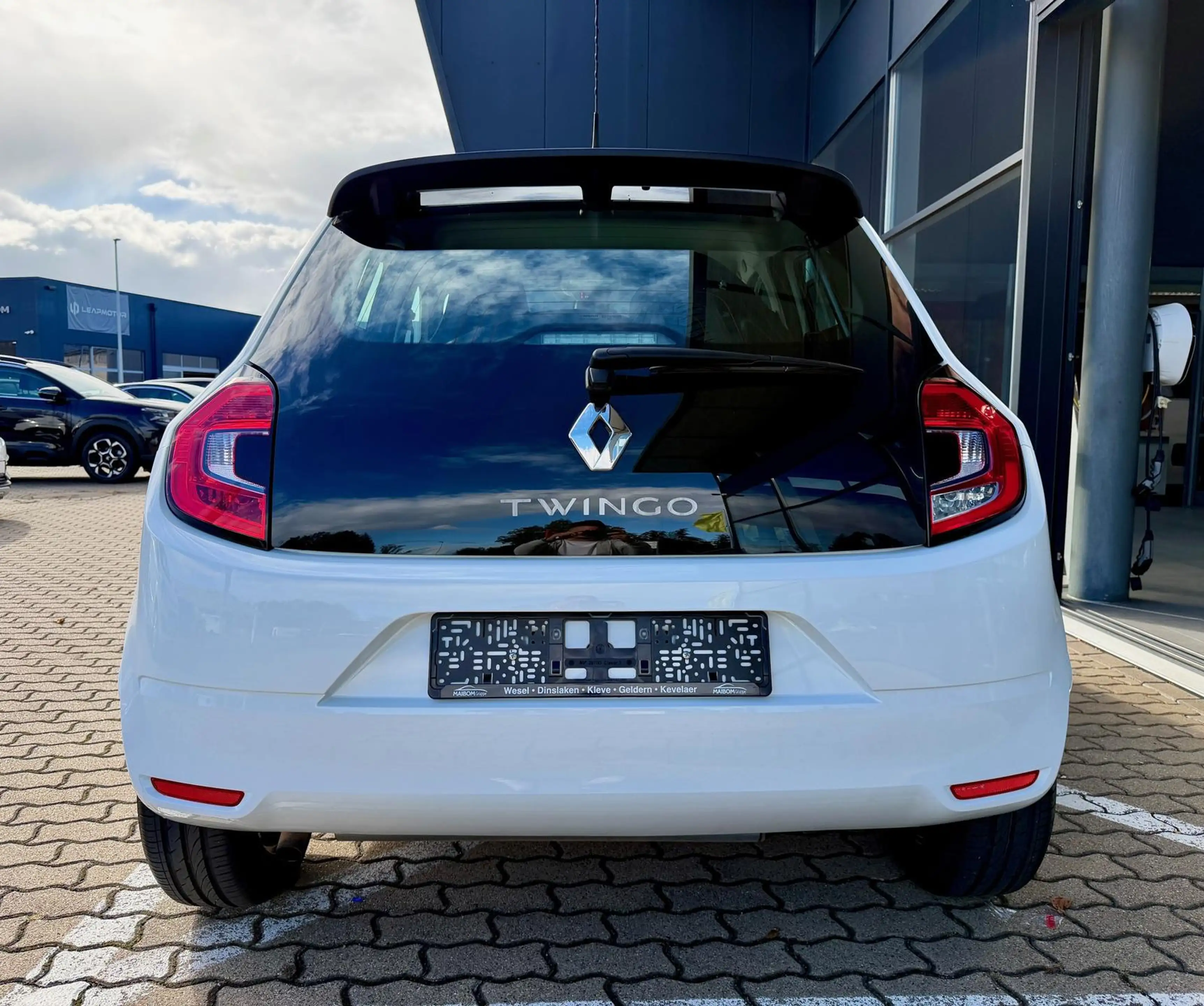 Renault Twingo Life. Top!! wenig KM, WKR! — photo 6